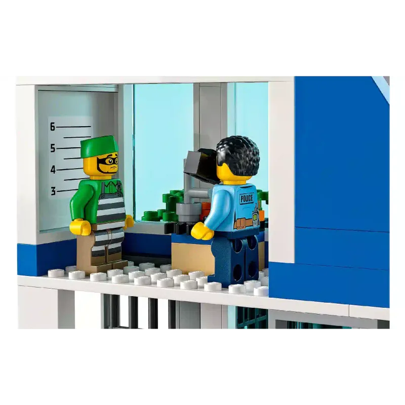 Konstruktor LEGO City Police Police Station (60316)