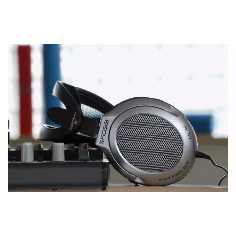 Auriculares Koss UR40 (197063.101)
