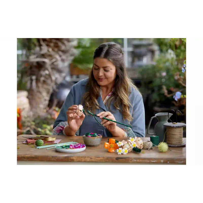 Konstruktor LEGO Icons Flower Bouquet (10280)