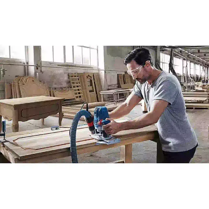 قاطعة الطحن Bosch GOF 130 (0.601.6B7.000)