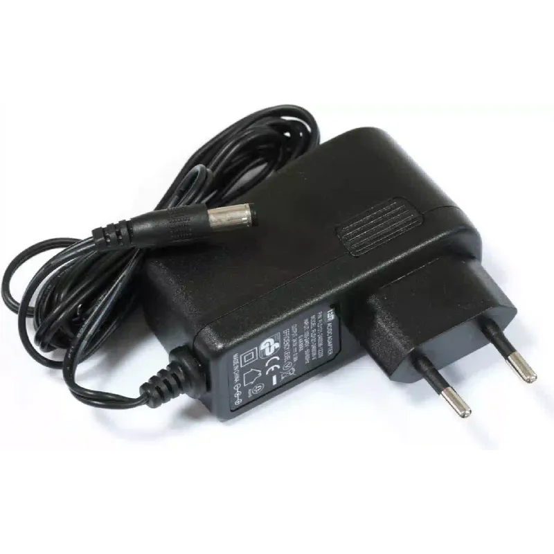 Usmerjevalnik MikroTiK (RB750Gr3)