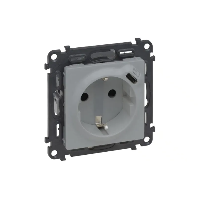 Розетка Legrand (753335)