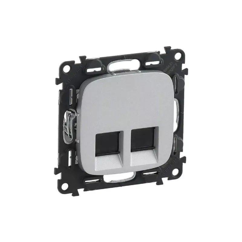 Гнездо Legrand (753943)