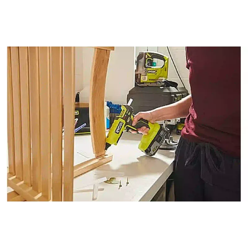 Pistola de cola Ryobi ONE+ RGL18-0 18В (5133005002)