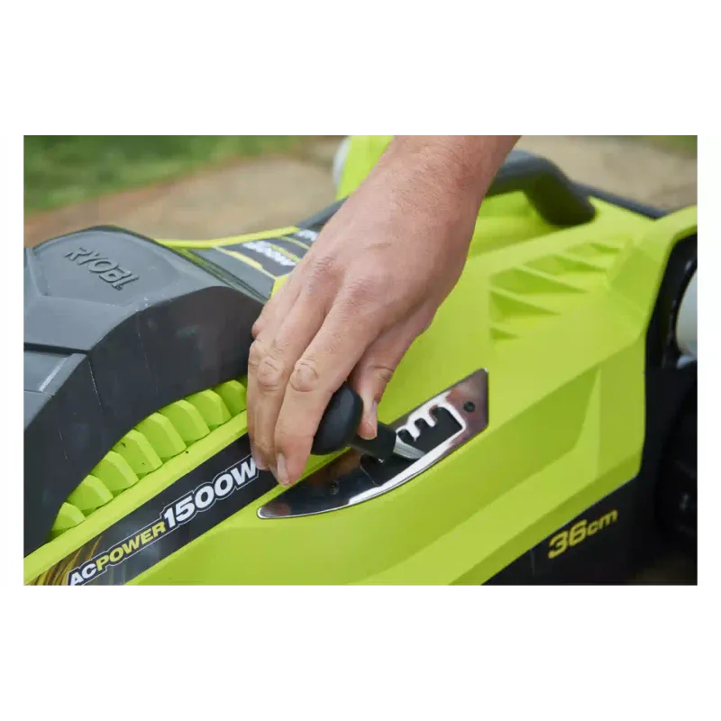 Газонокосарка Ryobi RLM15E36H (5133002345), 45 л, 36 см