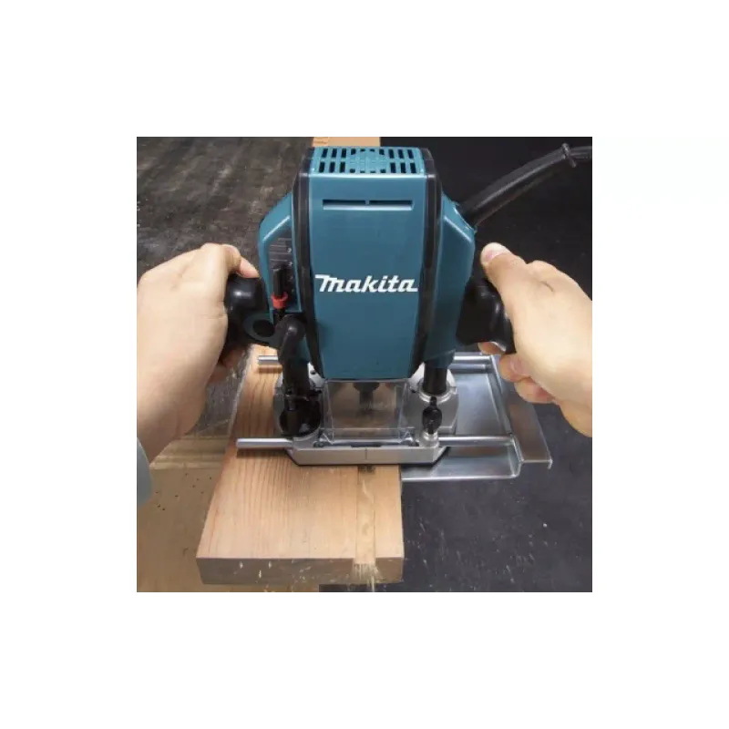 Φρέζα Makita (RP0900)