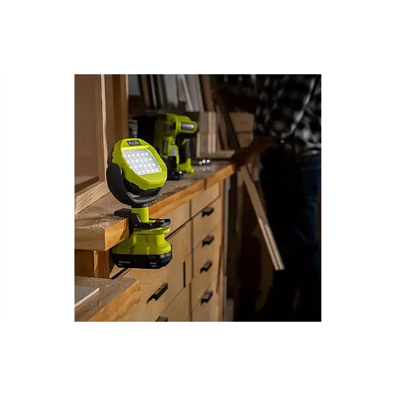 مصباح يدوي Ryobi ONE+ RLCL18-0 (5133005594)