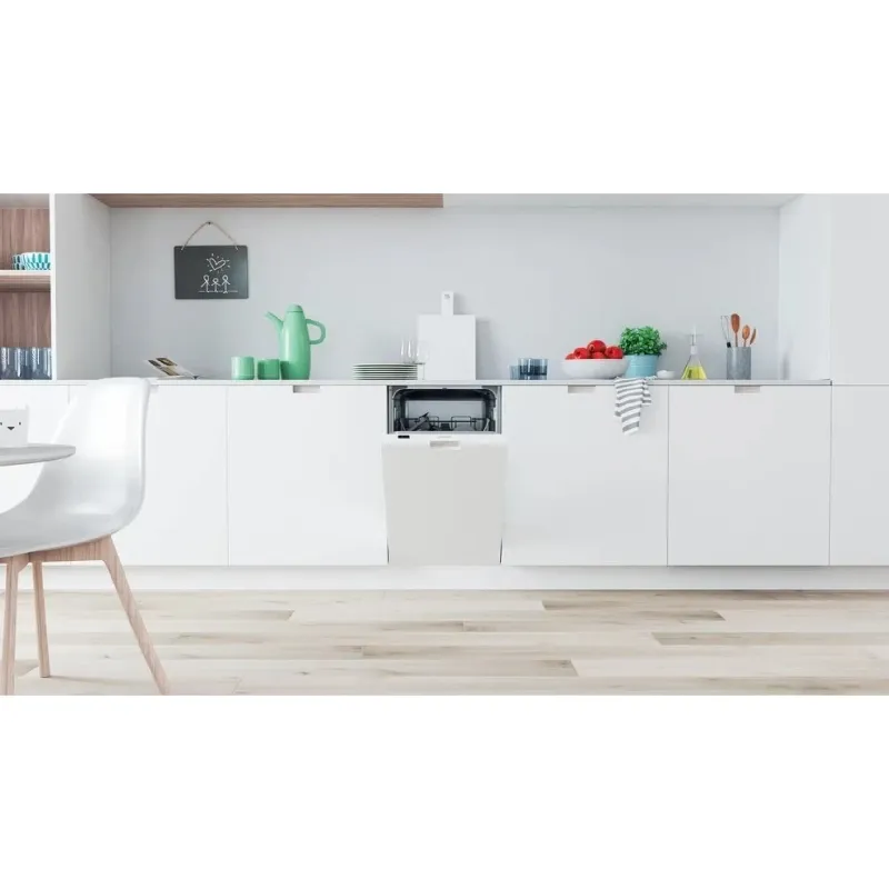 Вбудована посудомийна машина Indesit (DSIC3M19), White