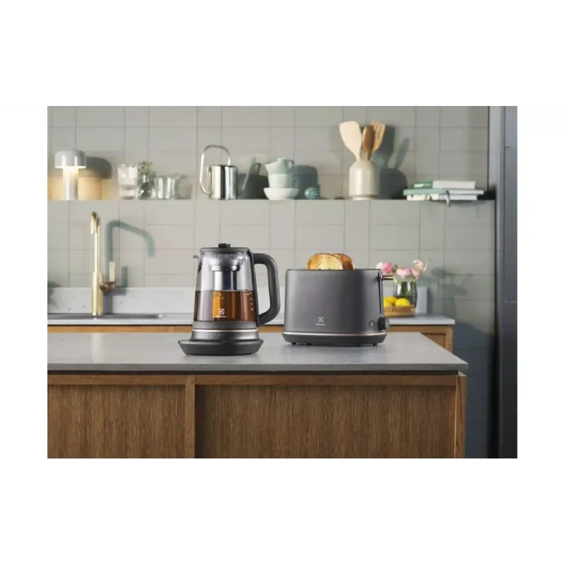 Electric kettle Electrolux (E7GK1-8BP), 1700 ml, Black