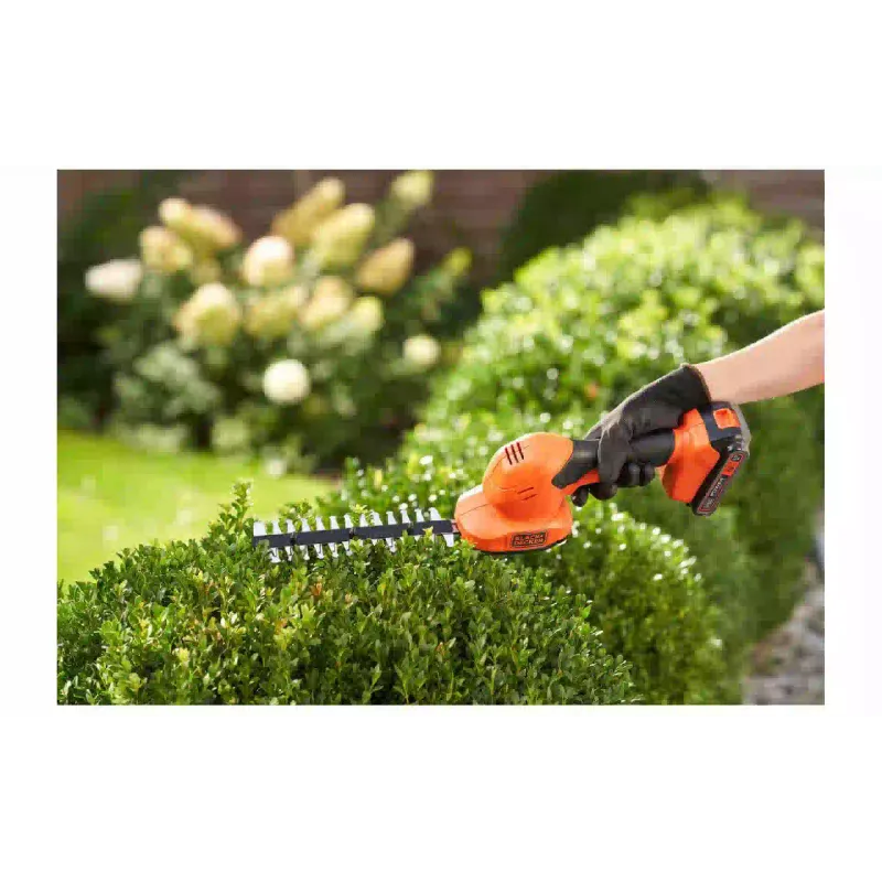 Tesoura de poda de cerca viva Black+Decker, Black (BCSS18B)