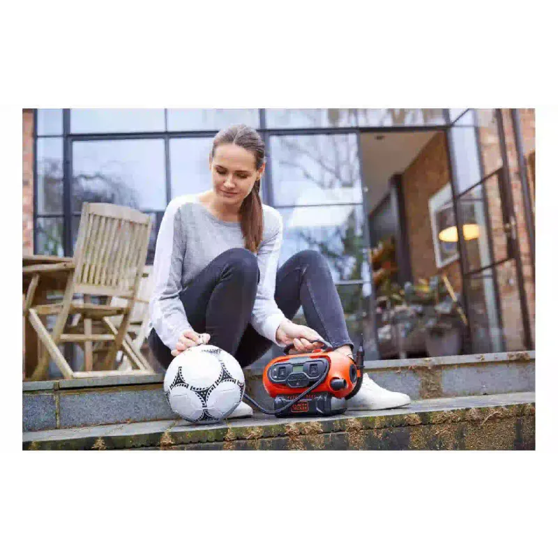 Автомобільний компресор Black+Decker (BDCINF18N), Black