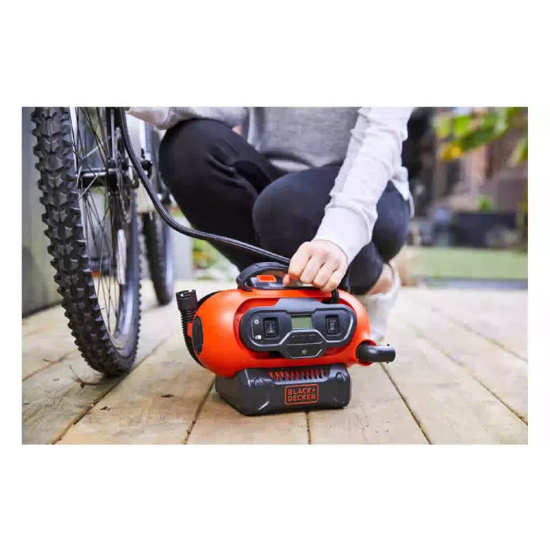 Автомобільний компресор Black+Decker (BDCINF18N), Black