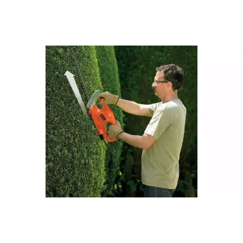 Aparador de cerca viva Black+Decker, Black (BEHT201)