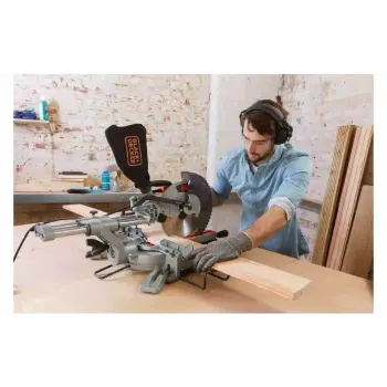 sierra ingletadora Black+Decker, Black (BES710)