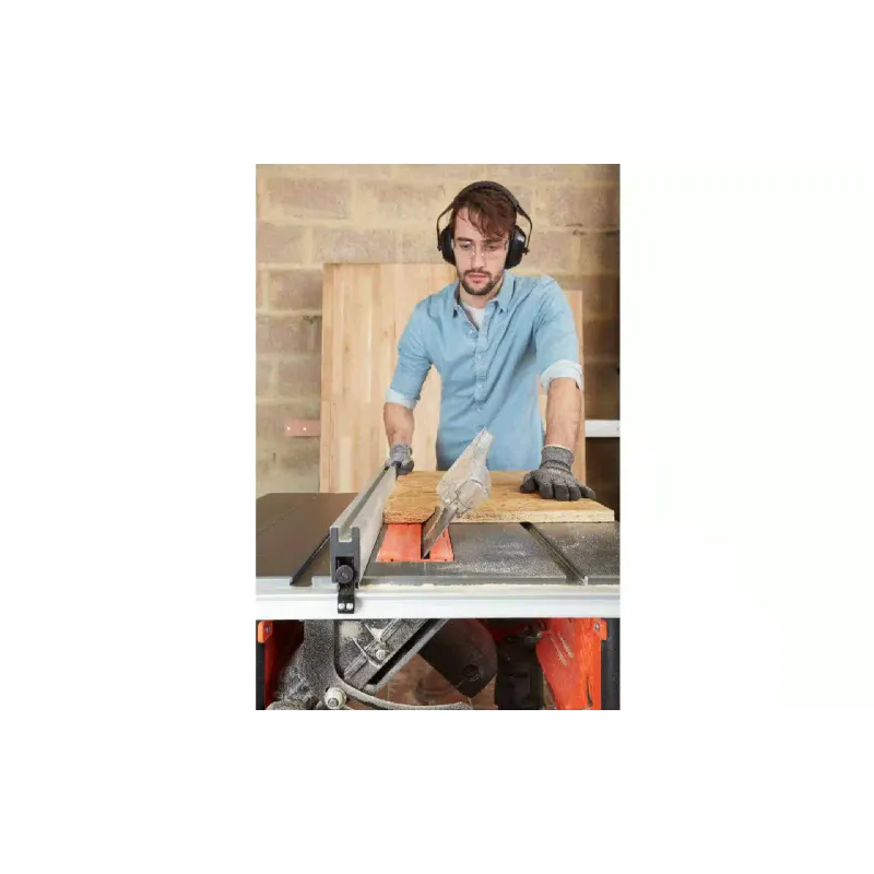 Κυκλικό πριόνι Black+Decker, Black (BES720)