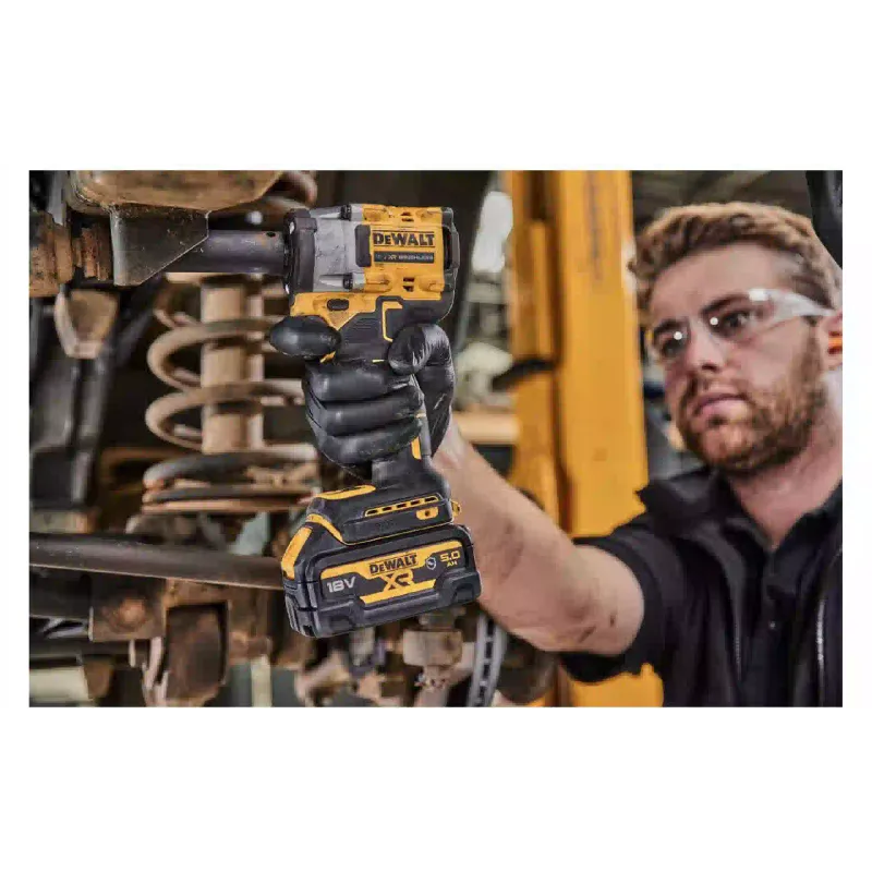 Udarni ključ DeWALT (DCF921NT)