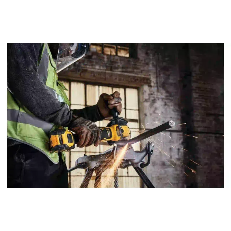 Csiszológép DeWALT (DCG409VSNT)