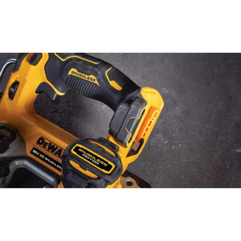 Пила сабельная DeWALT (DCS377NT)