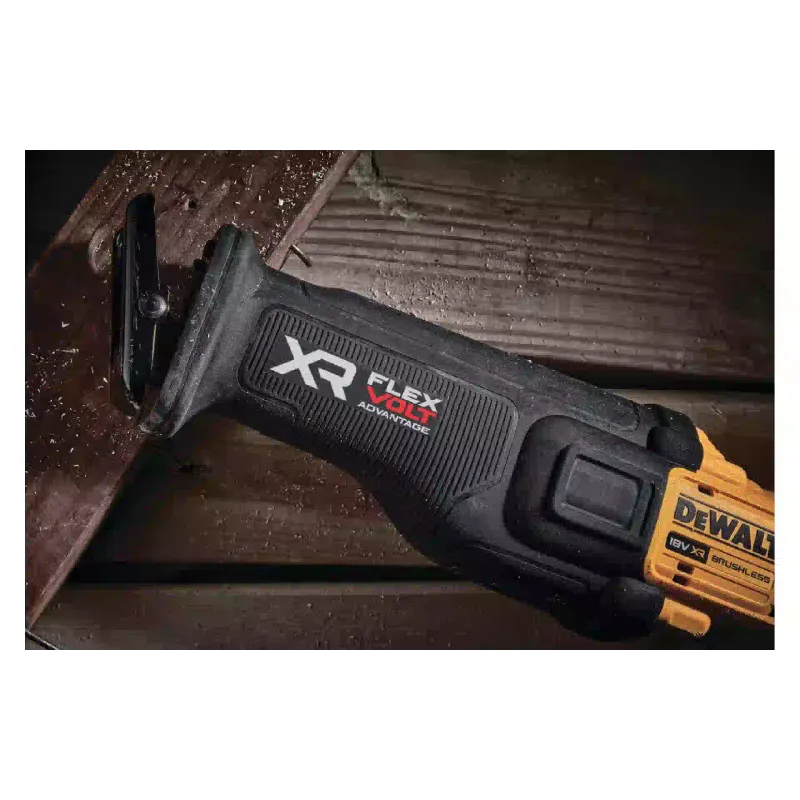 Säbelsäge DeWALT (DCS386NT)