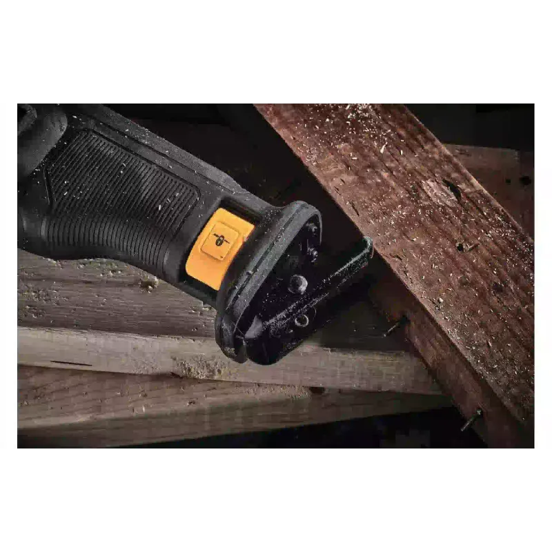 Säbelsäge DeWALT (DCS386NT)