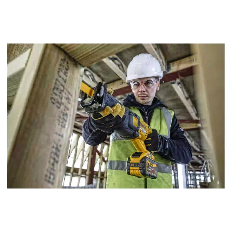 Πριόνι παλινδρομικής κίνησης DeWALT (DCS389N)