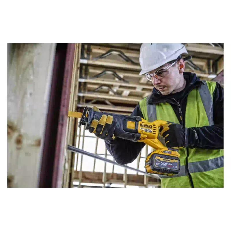 Πριόνι παλινδρομικής κίνησης DeWALT (DCS389N)