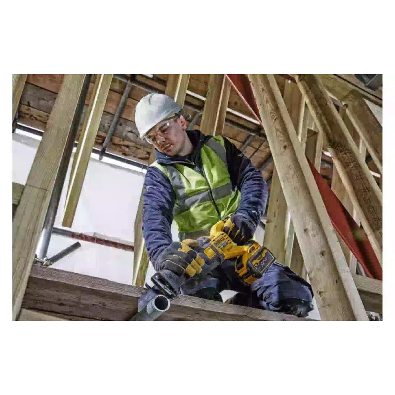 Πριόνι παλινδρομικής κίνησης DeWALT (DCS389N)