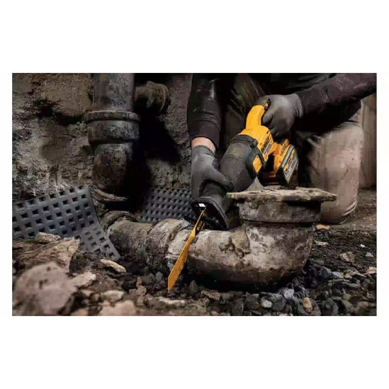 Πριόνι παλινδρομικής κίνησης DeWALT (DCS389N)