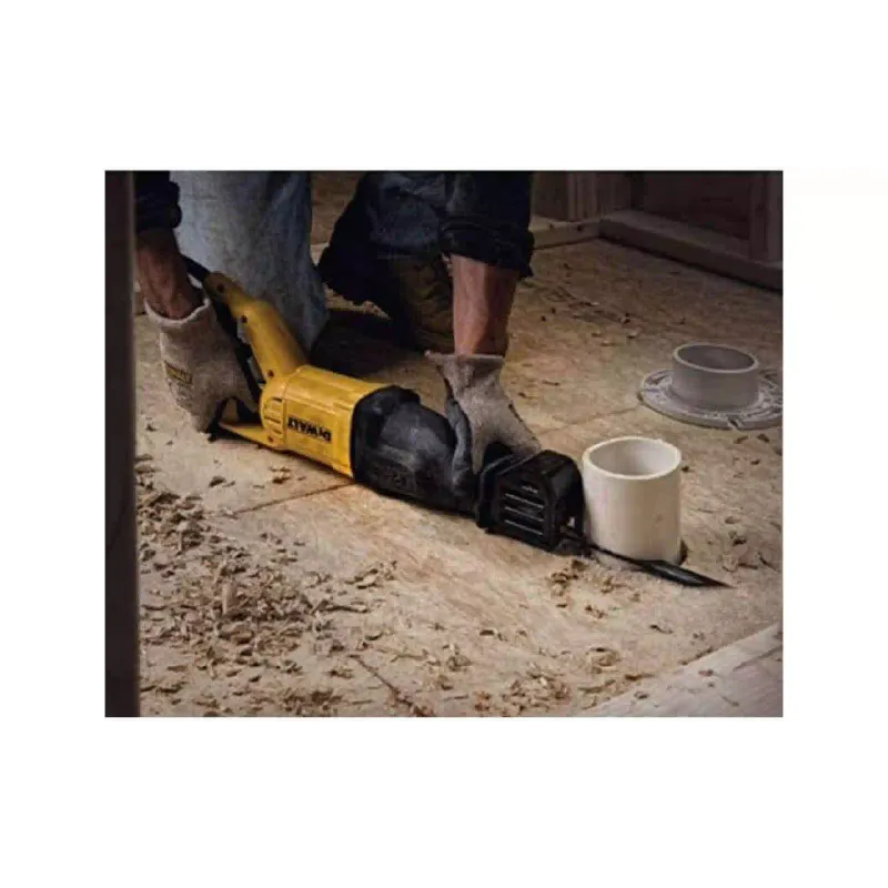 Πριόνι παλινδρομικής κίνησης DeWALT (DWE305PK)