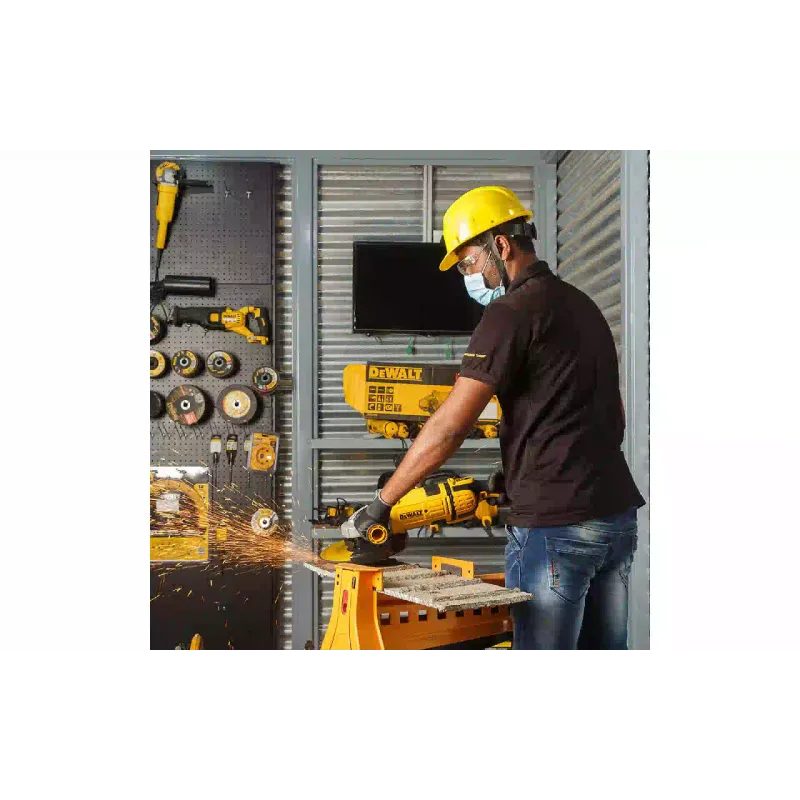 Шліфувальна машина DeWALT (DWE4579)