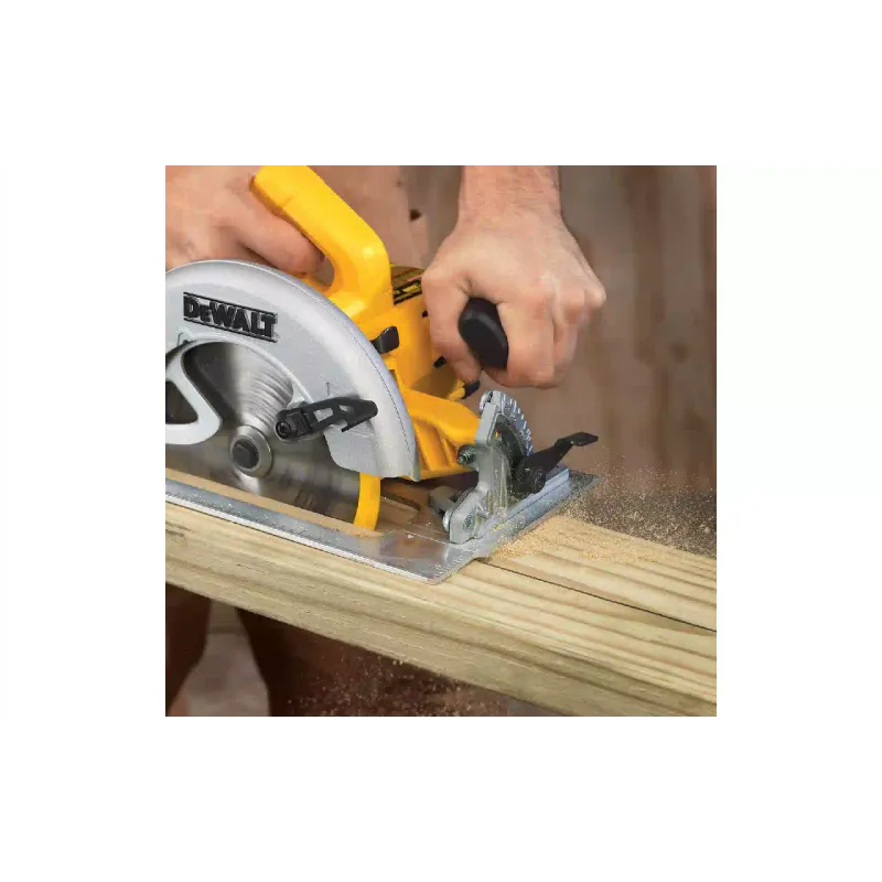 Körfűrész DeWALT (DWE575K)