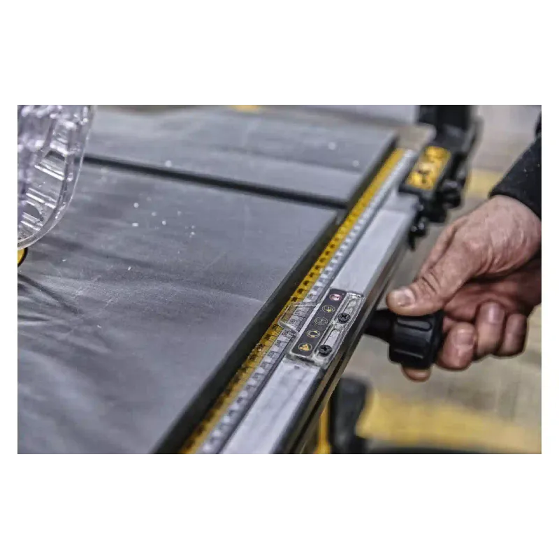 Körfűrész DeWALT (DWE7492)