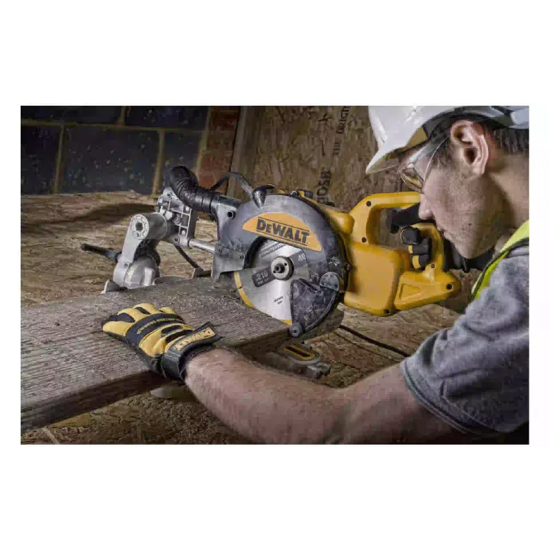 Gérvágó fűrész DeWALT (DWS773)