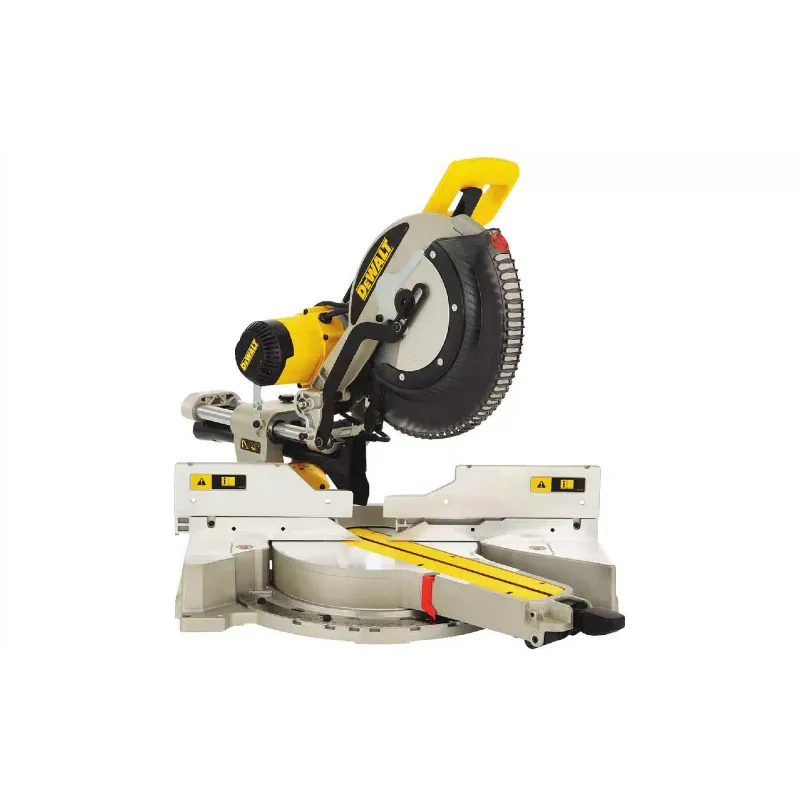 Körfűrész DeWALT (DWS780)