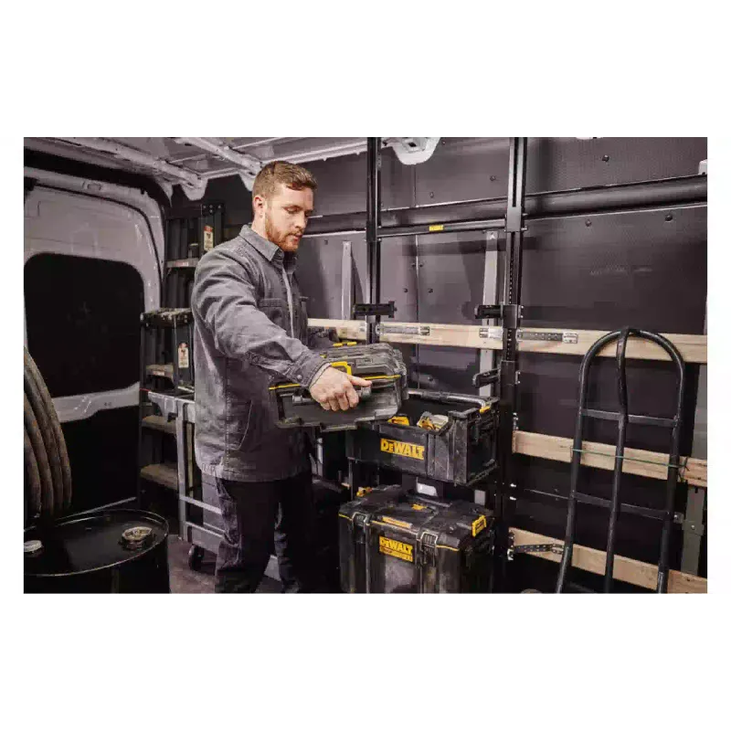 Ящик для інструментів DeWALT (DWST83342-1)