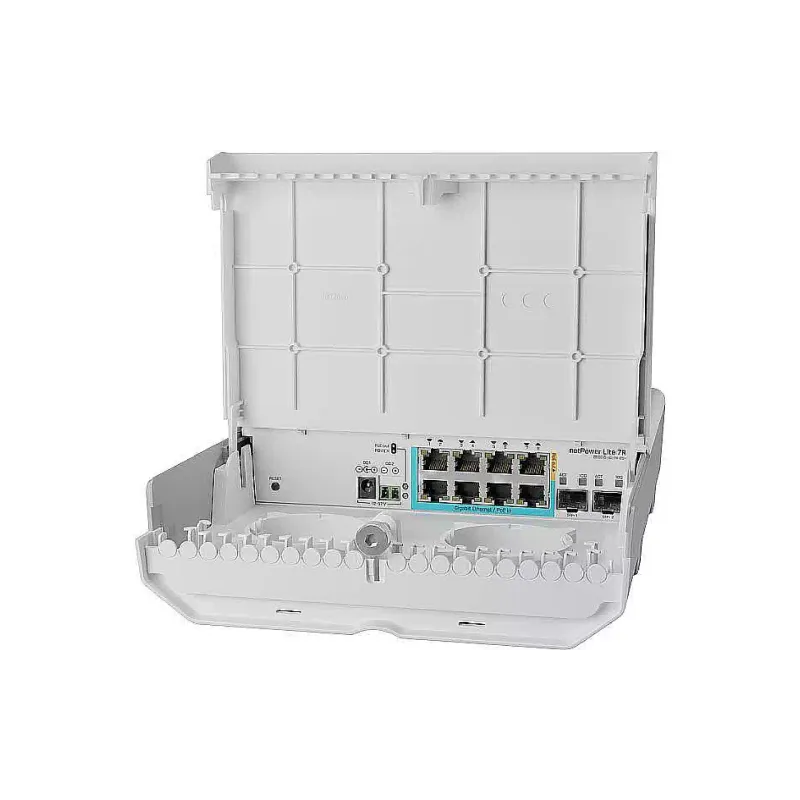 Preklop MikroTiK (CSS610-1GI-7R-2S+OUT)