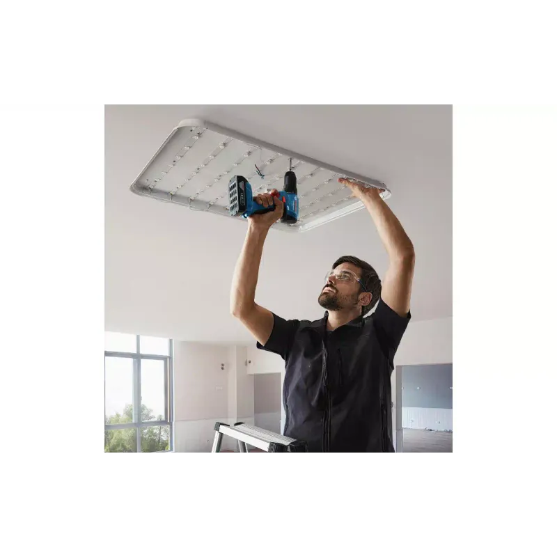 Шуруповерт-дриль Bosch (0.601.9K3.000)