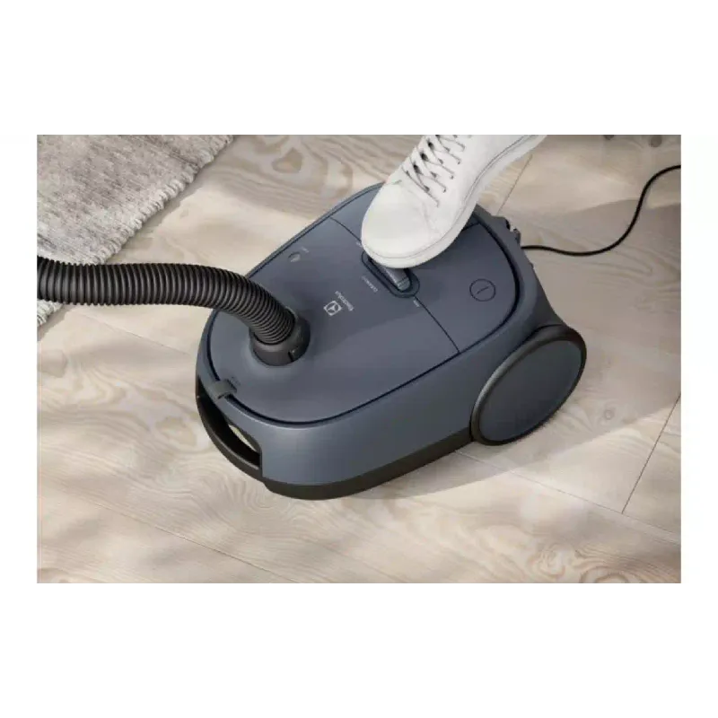 Vacuum cleaner Electrolux (EB61C4DB), 3.5 l, Blue