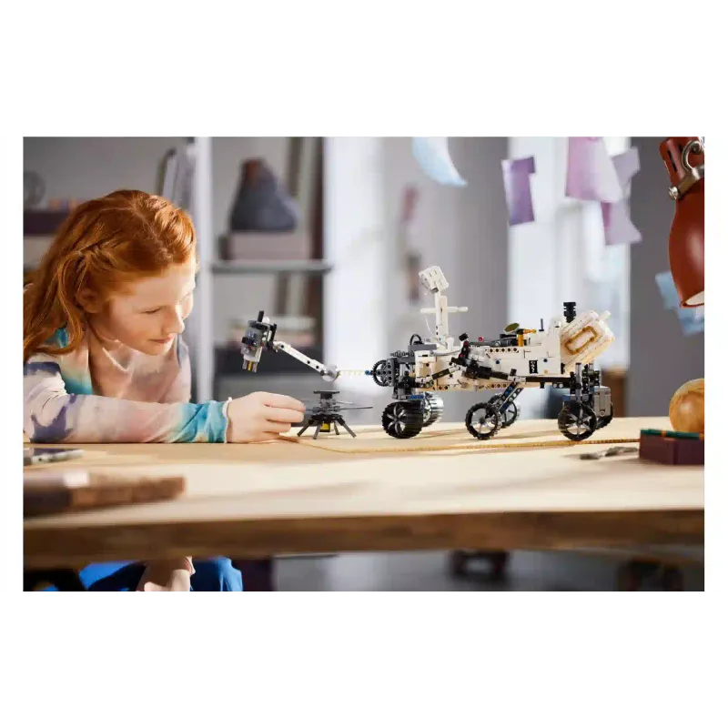 Konstruktor LEGO Technic NASA Mars Rover Perseverance (42158)