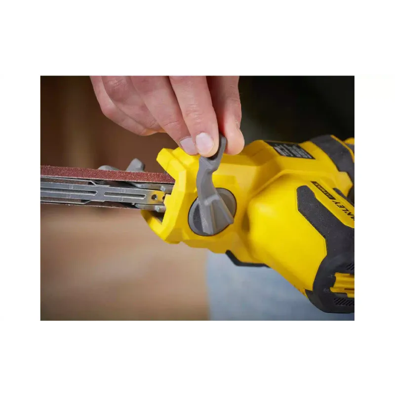 Полираща машина Stanley FatMax (SFMCE100B)