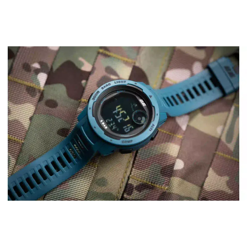 Taktična ura 2E (2E-TCW10BL)