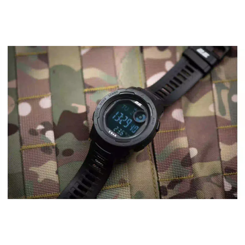 Taktična ura 2E, Black (2E-TCW10BK)