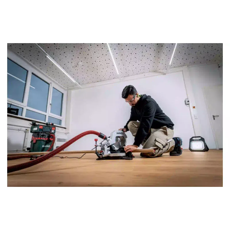 Пила торцювальна Metabo (610216000)