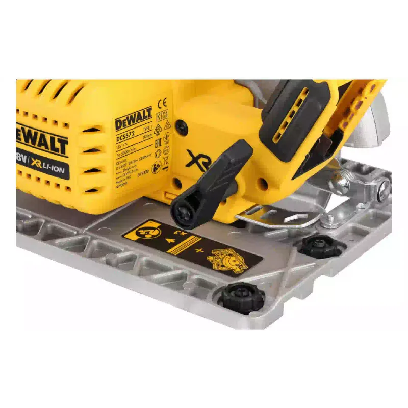 Körfűrész DeWALT (DCS572N)