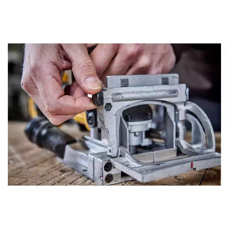 Fräser DeWALT (DCW682P2)