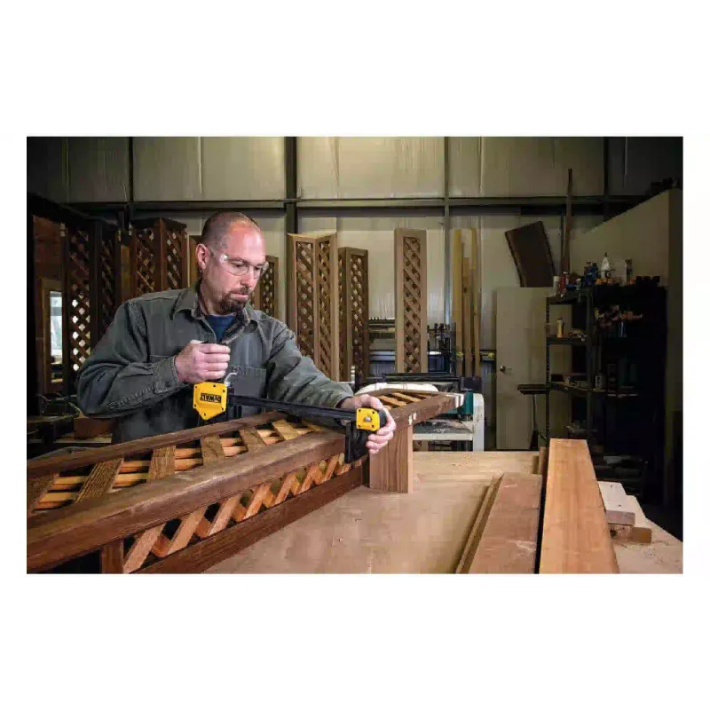 المشبك DeWALT (DWHT0-83186)