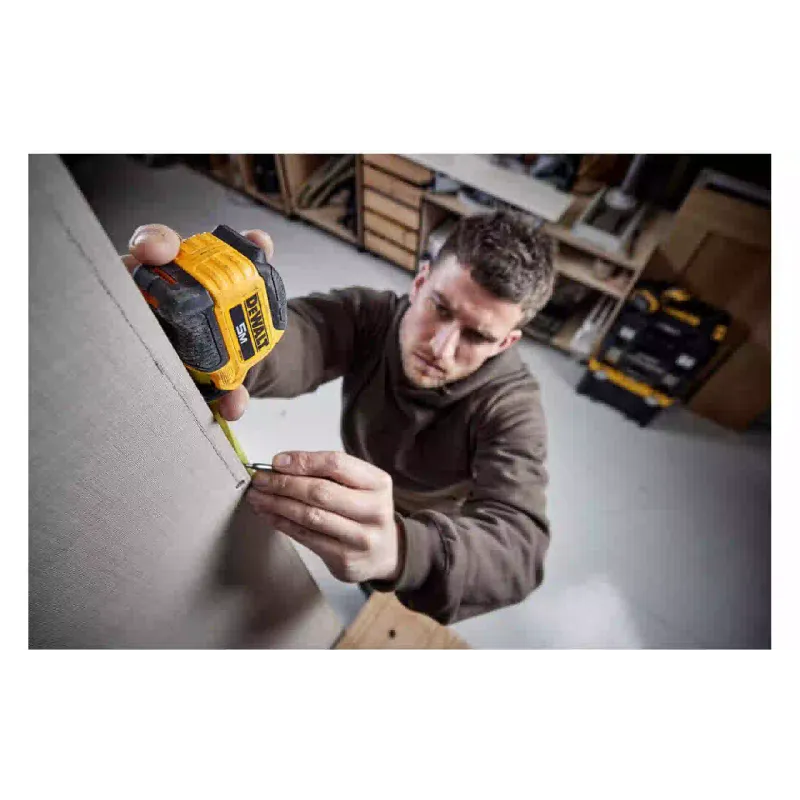 Рулетка DeWALT (DWHT38114-0)