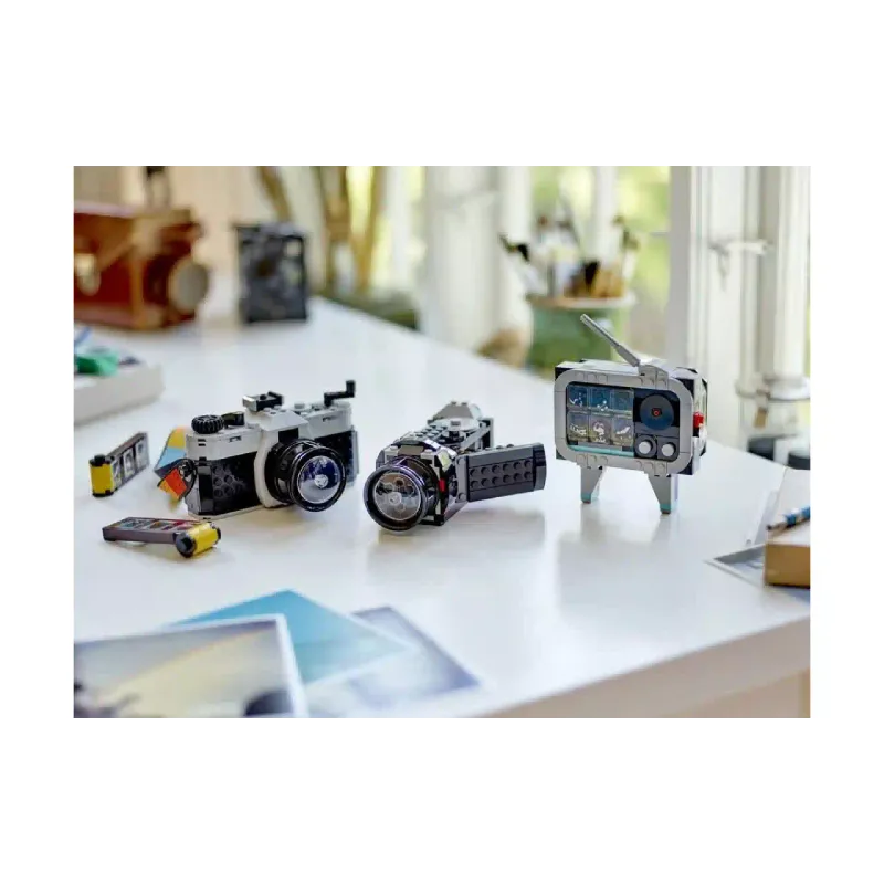 Konstruktor LEGO Creator 3-in-1 Retro Camera (31147)