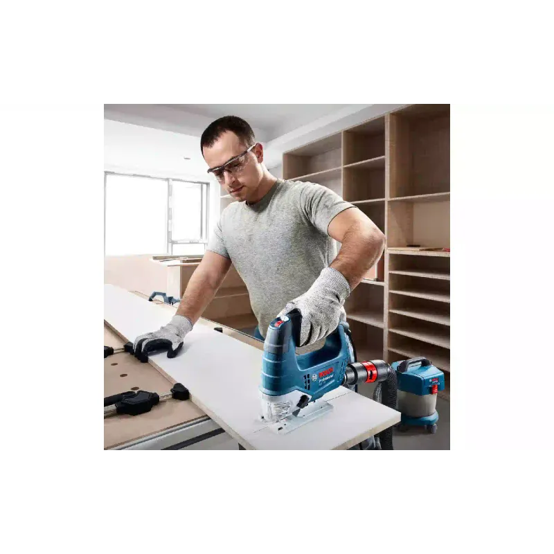 Лобзик Bosch Professional (0.601.5B4.121)