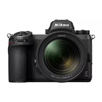 Фотокамера Nikon (VOA070K001)